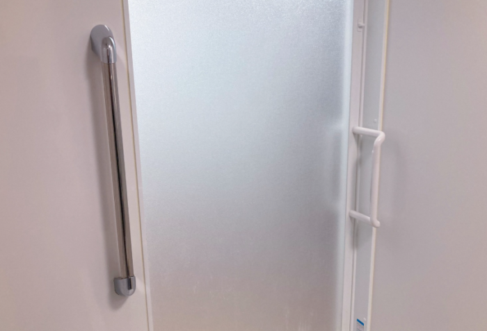 浴室の片引き戸
