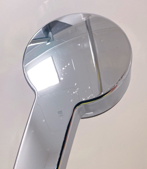 シャワーヘッドの塗装